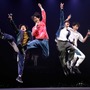 菅田将暉らがGReeeeNのライブで熱唱！　1万6千人の熱気に思わず「すげぇ！」 画像