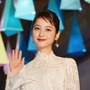 佐々木希、結婚後初のクリスマスは「ホームパーティーをしたいな」 画像
