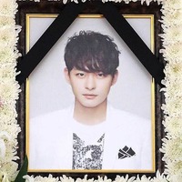 『成均館スキャンダル』俳優チョン・テスさんの8周忌。姉ハ・ジウォンの“星”は変わらぬ記憶とともに 画像