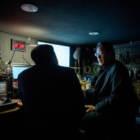 接待ゴルフを監視するヒョン・ボンシクが登場！カメオ出演も話題『ロビー！　4000億円を懸けた仁義なき18ホール』本編映像解禁 画像