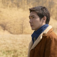 穂志もえか＆香椎由宇ら、柄本佑主演『メモリィズ』出演　家族の何気ない日常切り取る場面写真も 画像