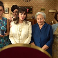 “パワフルな母”と“推し”が奇跡を起こす『ママと神さまとシルヴィ・バルタン』特別合同試写会に50名様 画像