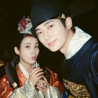 IU♥ビョン・ウソク、結婚式“胸キュン”未公開写真が続々明らかに【PHOTO】 画像