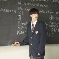 永岡蓮王、“先輩”高橋恭平と共演『山口くんはワルくない』クラスメイト野中秋の場面写真 画像