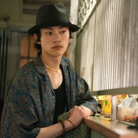 金塊を運ぶ有村架純の前に現れる…注目俳優・栗原颯人とは？『マジカル・シークレット・ツアー』 画像