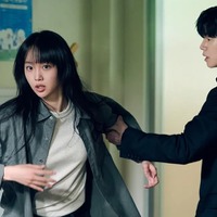 女優チン・ギジュ、『鉄槌教師』で新たな代表作誕生！予測不能な魅力で“人生キャラクター”を更新 画像