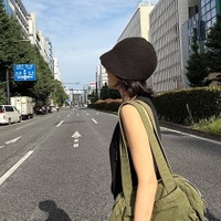 俳優ソン・ヘギョ、猛暑の日本でキャッチ！ラフな格好でも“オーラダダ漏れ”【PHOTO】 画像