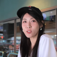 女優ハ・ジウォン、韓国俳優初のMLB始球式に登場！雨天延期も乗り越え“完璧なストライク” 画像