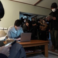刺激を受けた…監督が主演・重岡大毅を語る「いろんなパターンを出してくれる」『5秒で完全犯罪を生成する方法』 画像