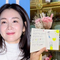 「会いたいです、とても」チェ・ジウ、亡き父の納骨堂を訪問…幼い娘からの手紙に涙【写真】 画像