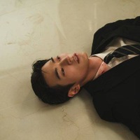 初回で男性主人公が死ぬ…！俳優パク・ソハムがDisney+配信『君へダイブ』で魅せる新境地 画像