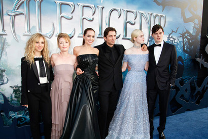 “引退宣言”のアンジェリーナ・ジョリー、夫ブラピと登場！　『マレフィセント』プレミア 画像