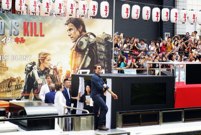 【トム・クルーズ日本縦断に密着】大阪で道頓堀クルーズ！ファン3000人に「マイド！」 画像