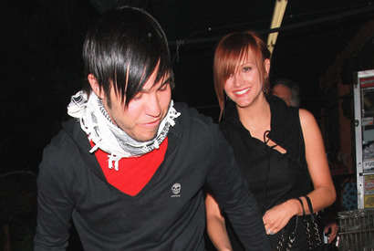 なぜか次々とセレブとニアミス！　そして最近、結婚したアシュレー・シンプソンの重大発表 画像