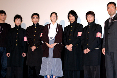 団員が次々ダウン？　ガッキーのマネージャーまでが倒れた過酷な『フレフレ少女』撮影 画像