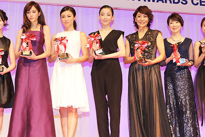 【ジュエリー・ベスト・ドレッサー賞】橋本環奈＆桐谷美玲＆深田恭子＆宮沢りえ＆May J.ら“輝く”美女勢揃い！ 画像