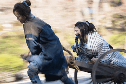 戸田恵梨香＆満島ひかりが離縁求めて駆込む！『駆込み女と駆出し男』予告編 画像