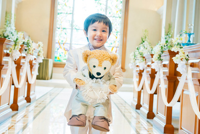 【ディズニー】ダッフィー＆シェリーメイが幸せのお手伝い！ ウェディング・ウェアが新発売 画像