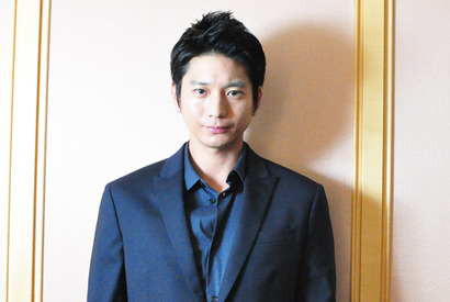 【インタビュー】向井理が語るプロフェッショナル！　評価もイメージも「全ては周りが決めること」 画像