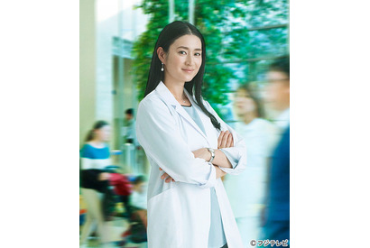 小雪、第3子出産後初ドラマ！武井咲＆野村周平＆北大路欣也らと共演 画像