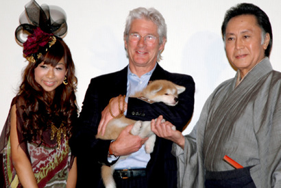 “お父さん犬”北大路欣也、リチャード・ギアと親友に！青山テルマは熱唱も「緊張」 画像
