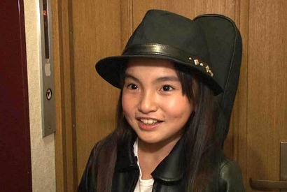 鈴木梨央に密着！ 超売れっ子の天才子役がギター弾き語りを初披露 画像