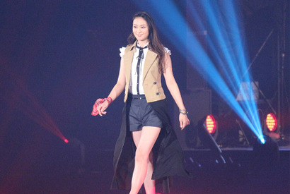 【GirlsAward2016 S/S】開幕！ 女優・武井咲がオープニングを飾る 画像