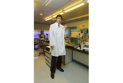 阿部寛、東野圭吾作品で爽快アクションコメディに挑戦！ 『疾風ロンド』 画像