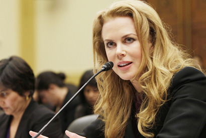 ニコール・キッドマンがワシントンの公聴会に出席。女性に対する暴力根絶を訴える 画像