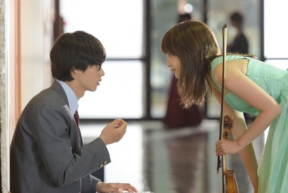 【特別映像】広瀬すず×山崎賢人、まるで殴りあい（？）の二重奏シーン解禁『四月は君の嘘』 画像