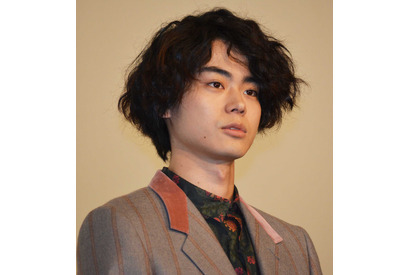 菅田将暉、初の恋愛映画主演に「山崎賢人とか、すごいなと思った」 画像
