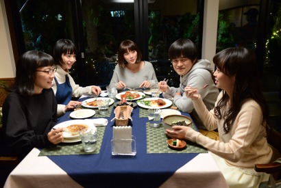 夏帆＆臼田あさ美、バカリズムと“仲良しOL”に！「架空OL日記」 画像