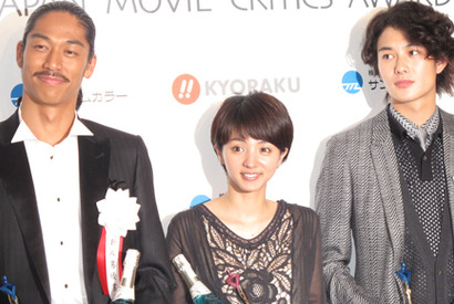 板尾創路　入籍の花子を祝福「女らしく可愛らしい」 画像