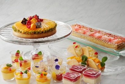 【3時のおやつ】「横浜ベイシェラトン」で人気ナイトタイムのスイーツブッフェ 7月、8月はサマーフルーツ！ 画像