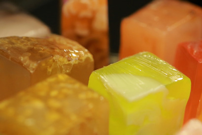 ハンドメイドソープひとつで、バスタイムは最高の時間になるんです！ 画像