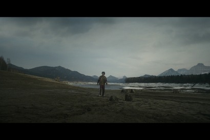 山崎賢人、“時を超える”CMの壮大なロングVer.解禁！注目若手俳優と共演 画像