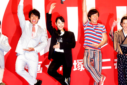 浅野忠信　赤塚不二夫さん役に「羞恥心はなくなった」　堀北真希は学ランで登場 画像