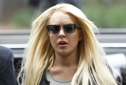 リンジー・ローハン、90日間の拘留のはずが14日間で出所！ 画像