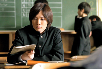 【予告編】学ラン姿の神木＆野村の姿も！『茅ヶ崎物語』桑田佳祐ライブ帯同で全国公開へ 画像