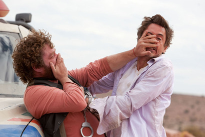 ロバート・ダウニー・Jr.が共演者と一触即発？　最新作のインタビュー動画到着！ 画像