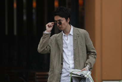 長谷川博己、渋カッコイイ新場面写真入手！黒沢清監督も唸る演技とは『散歩する侵略者』 画像