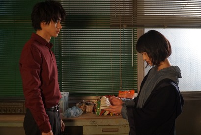 山崎賢人「トドメの接吻」最終回から“1年後”を描く「トドメのパラレル」配信 画像