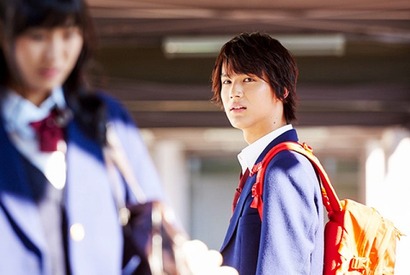 中川大志、本気の恋に目覚めるチャラモテ男に！『虹色デイズ』男気溢れるショット解禁 画像