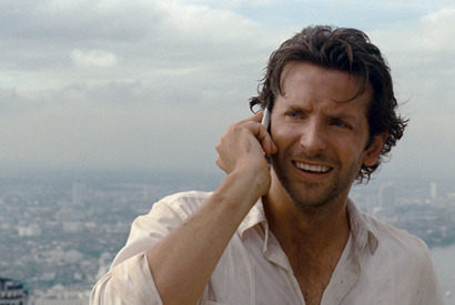 痛がるときもイケメン？　『ハングオーバー!!』B・クーパーの特別映像が独占で到着 画像