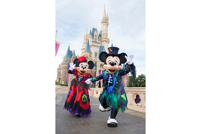 【ディズニー】 ミキミニのハロウィン衣装解禁！初登場「スプーキー“Boo!”パレード」で着用 画像