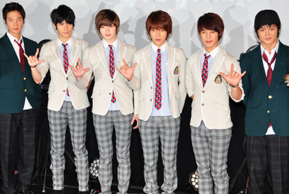 「超新星」が主演映画で18歳の高校生に変身！　デートのときの素顔を披露？ 画像