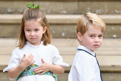 ジョージ王子＆シャーロット王女、ユージェニー王女の結婚式でお目立ち 画像