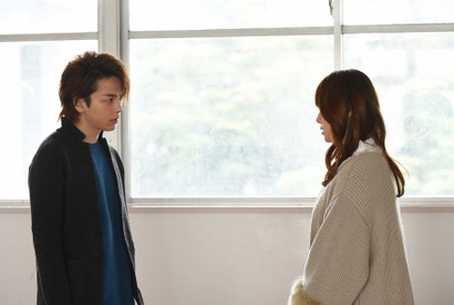 中村倫也の“元ヤン教師”ぶりに「結婚して」の声殺到中…「初めて恋をした日に読む話」第2話 画像