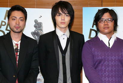 山田孝之、監督に媚びを売る？　「また仕事がもらえるかも」と不敵な笑み 画像