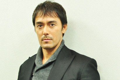 麒麟の翼 阿部寛インタビュー 刑事 加賀を通して見る父への思い 後輩への思い Cinemacafe Net